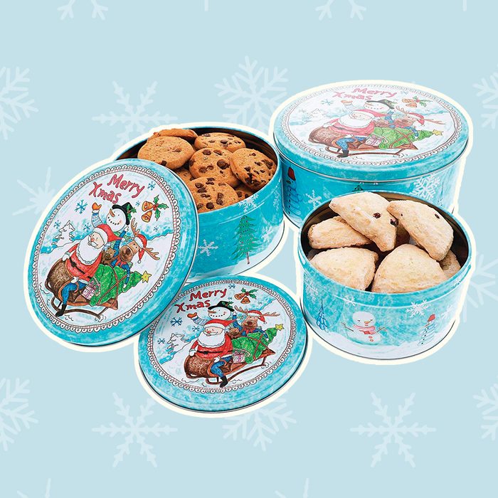 Christmas Nesting Cake Tins