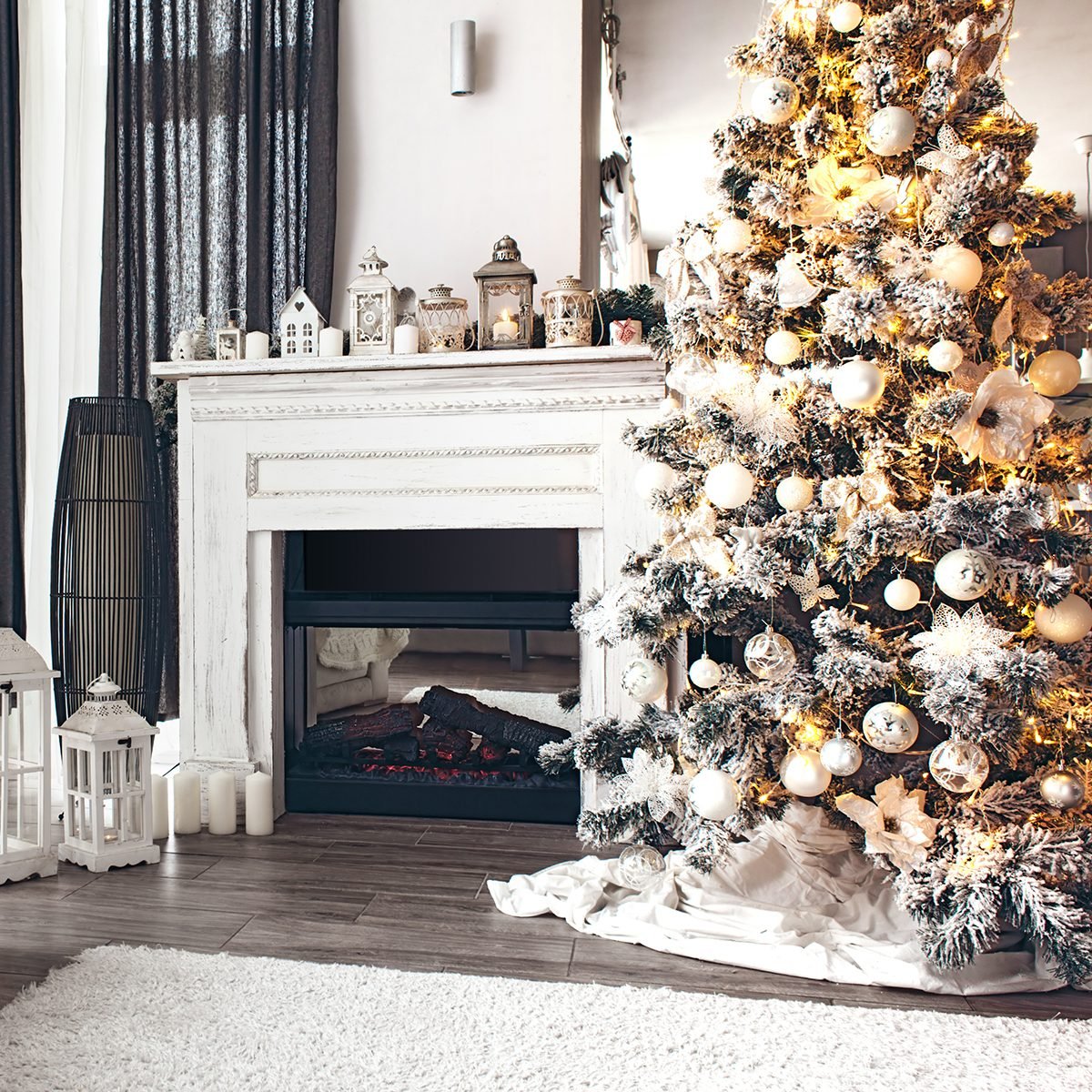 https://www.tasteofhome.com/wp-content/uploads/2019/12/beautiful-holiday-decorated-room-christmas-tree-shutterstock_521077567.jpg?fit=700%2C700