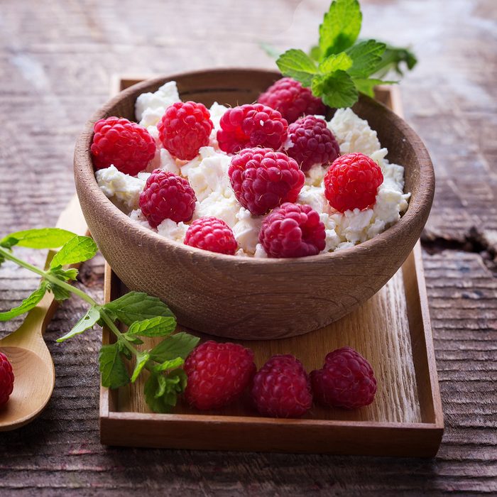 Cottage cheese with raspberry.