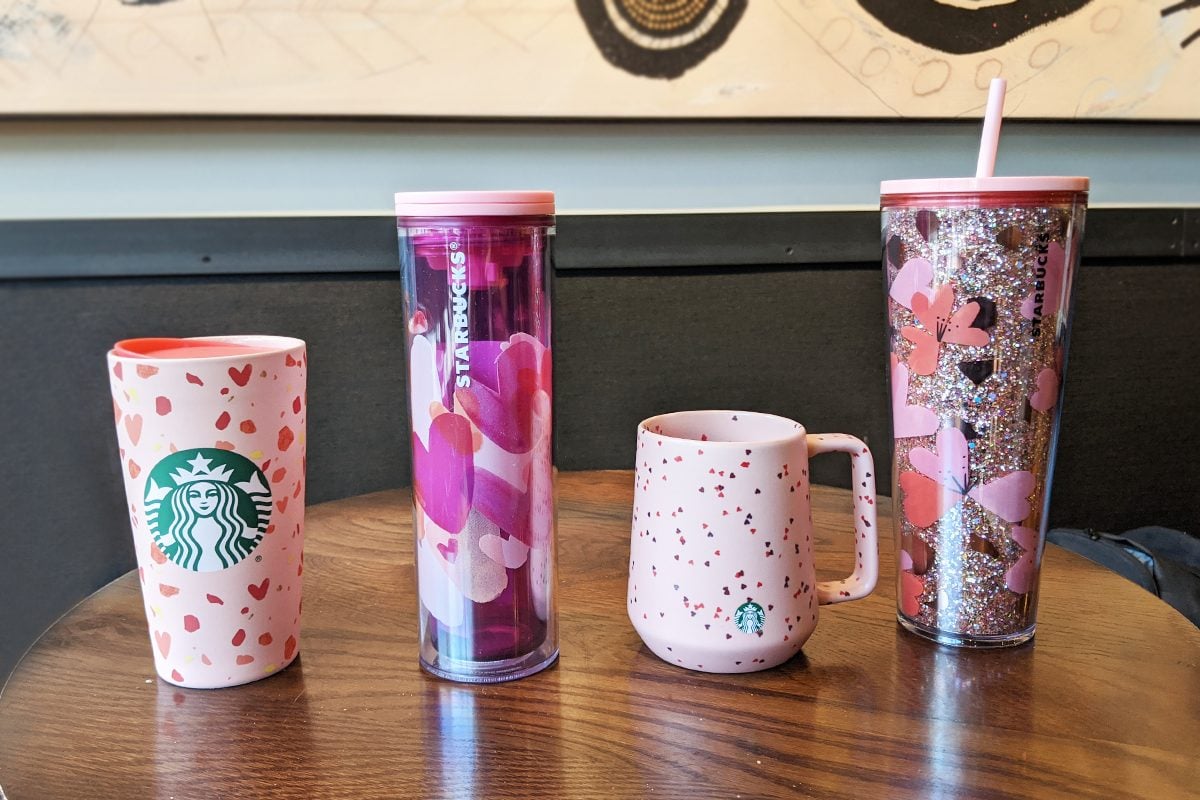 Featured image of post Starbucks Valentine&#039;s Day Cups 2021 : There&#039;s a red spiked cold cup that was also available during the past holiday season.