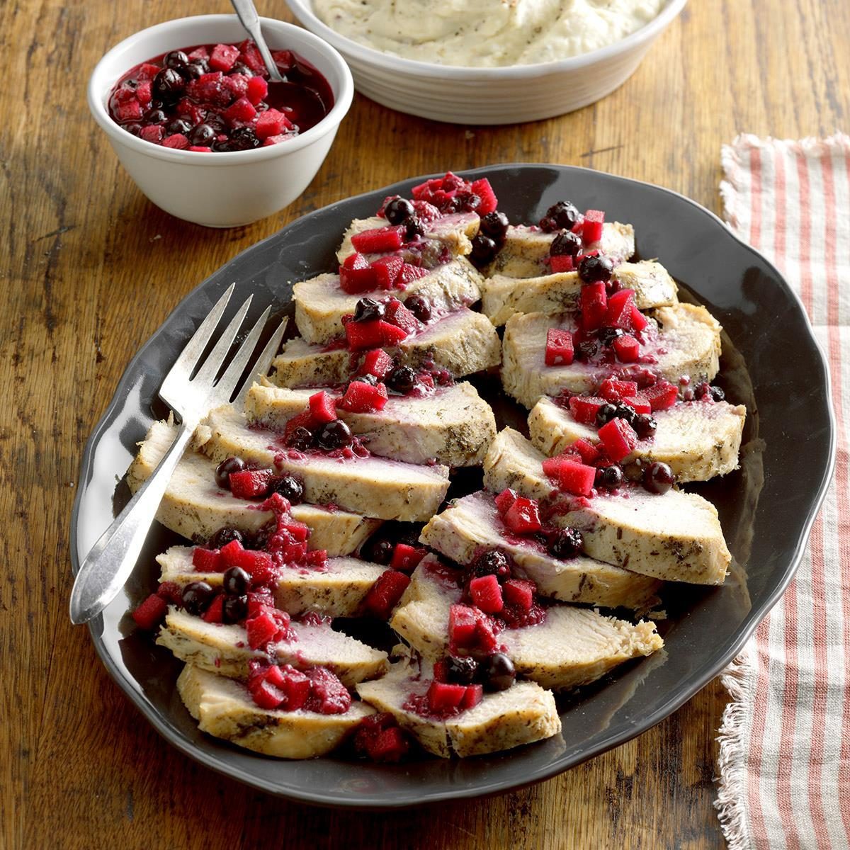 Pressure Cooker Turkey With Berry Compote Exps Thca19 207878 B08 16 4b