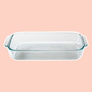 Baking pans are made of metal, and baking dishes are made of glass or  ceramic. Here's how to use them. Hit the link in bio to read our…