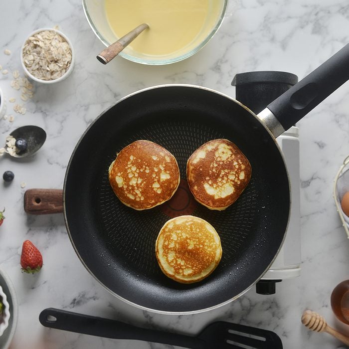 6 Things to Cook in a Nonstick Frying Pan—and 4 Things Not To