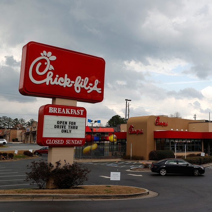AUSTELL, GEORGIA - MARCH 18: A view of Chick-fil-A on Austell Road as customers pull around for their drive-thru orders on March 18, 2020 in Austell, Georgia. All locations across the country have temporarily closed their dining room seating to prevent the spread of coronavirus (COVID-19). (Photo by Kevin C. Cox/Getty Images)