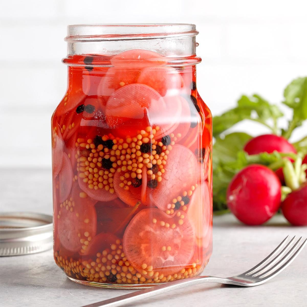 Quick Pickled Radishes