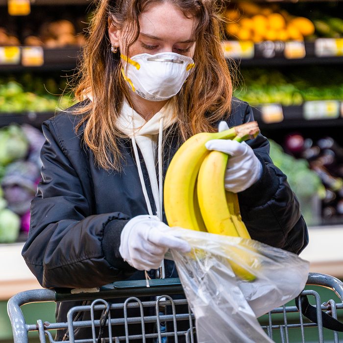 Safe shopping practice during a viral epidemic outbreak in Pennsylvania, USA.