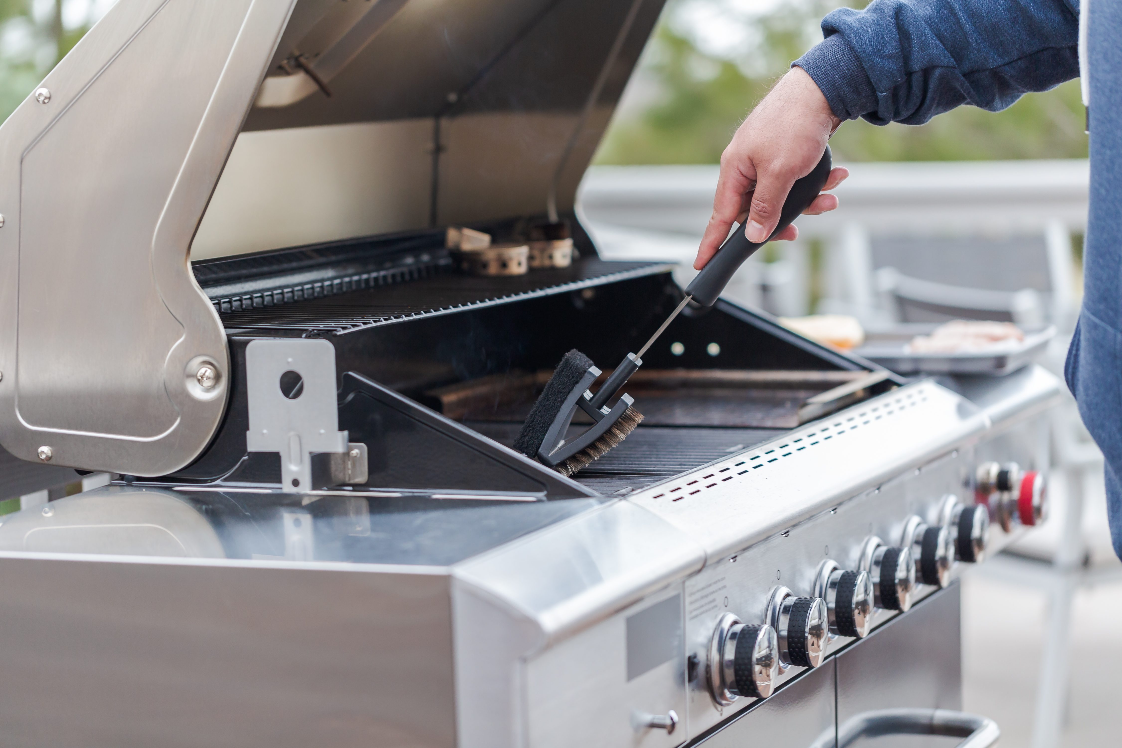 How to Clean Grill Grates for Better Tasting Food  Taste of Home