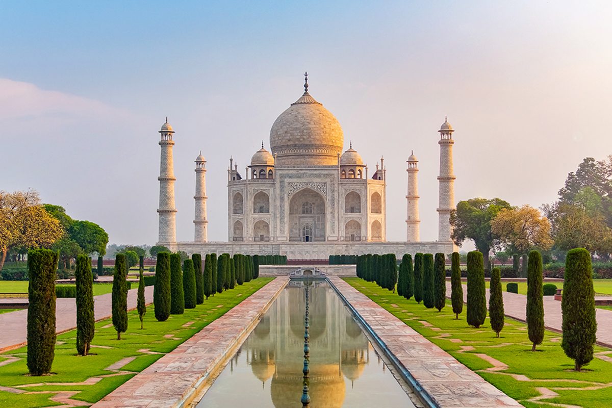 You Can Virtually Tour 10 of the World's Greatest Landmarks