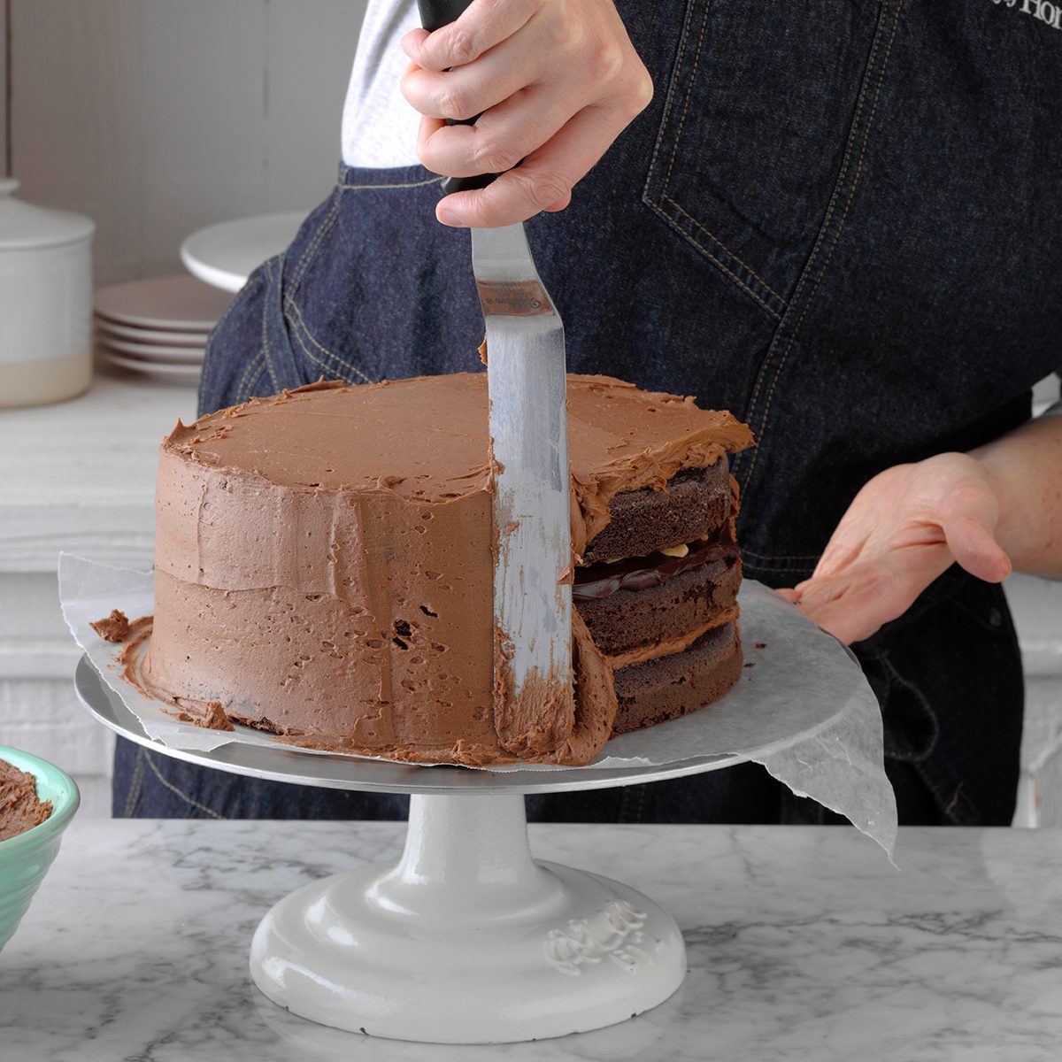 13 Cake Frosting Tips That Will Definitely Come In Handy Taste Of Home