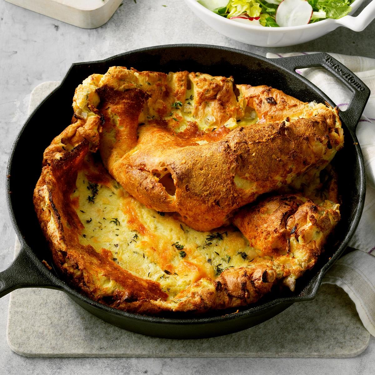 Savory Skillet Popover Exps Cimsz20 237069 E12 18 8b 1