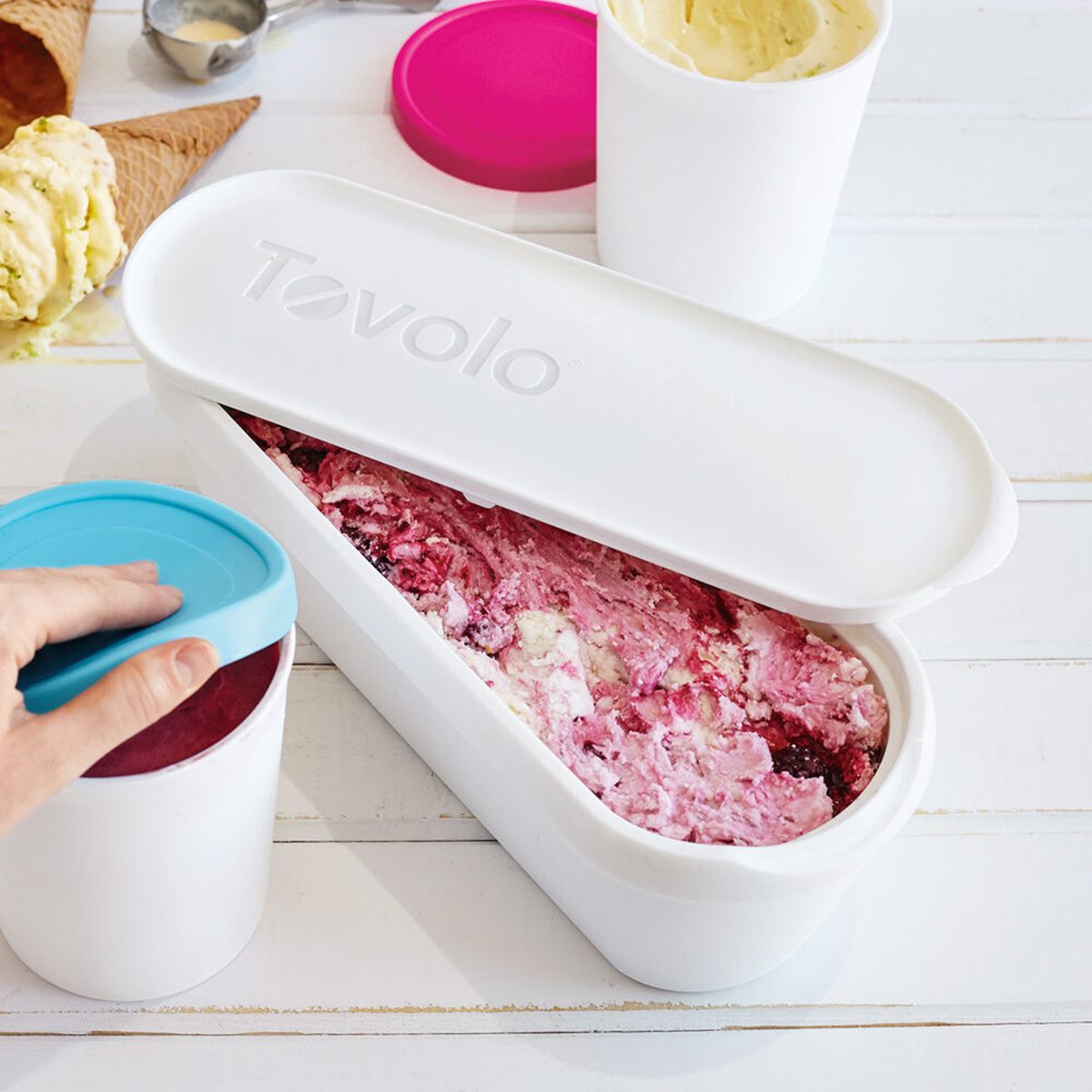 Tovolo 2.5 Quart Glide-A-Scoop Ice Cream Tub, White