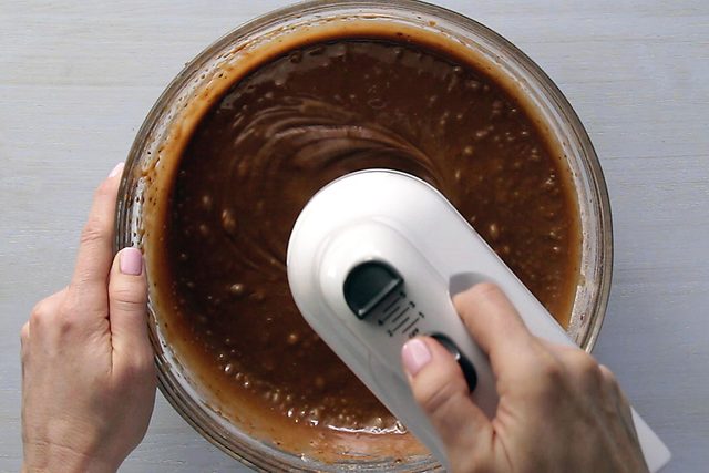 How To Make A Chocolate Cake