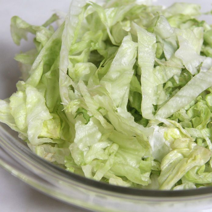 How to Shred Lettuce
