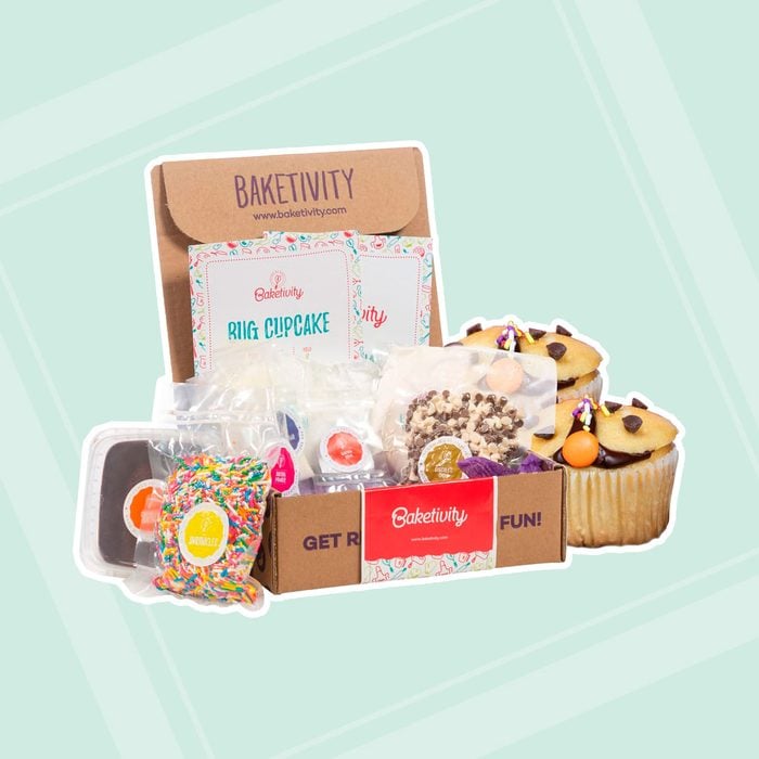 BUG CUPCAKE BAKING KIT