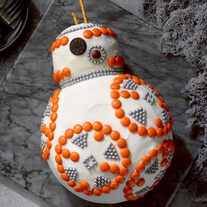 BB-8 Cake