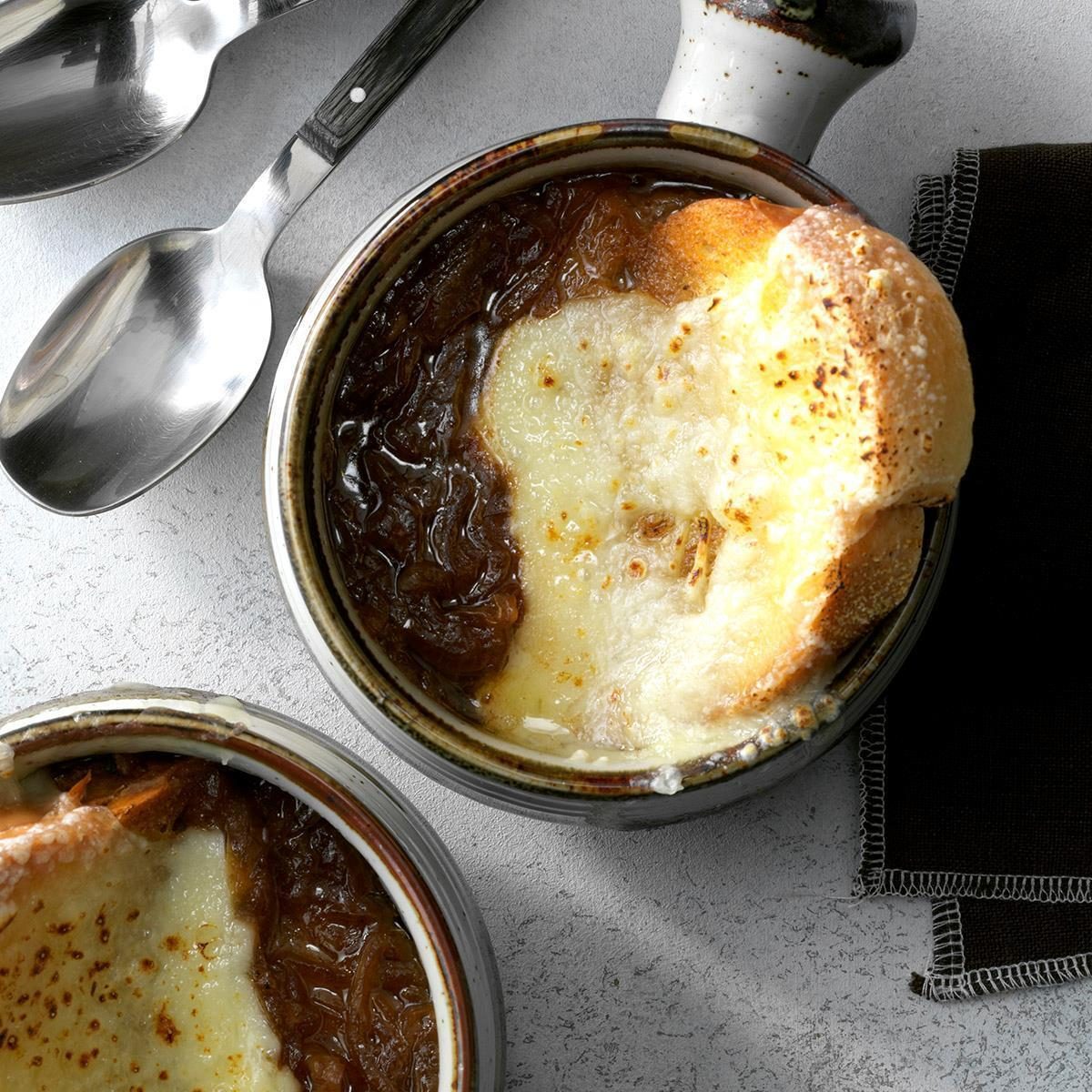 French Onion Soup Exps Sbz19 294 C09 14 2b Basedon Based On 2