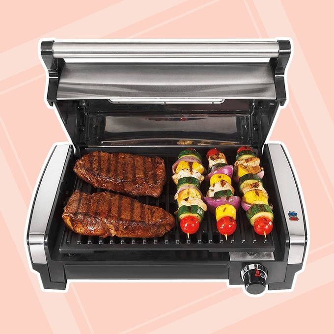 Hamilton Beach Electric Indoor Searing Grill with Viewing Window and Removable Easy-to-Clean Nonstick Plate, 6-Serving, Extra-Large Drip Tray, Stainless Steel (25361)