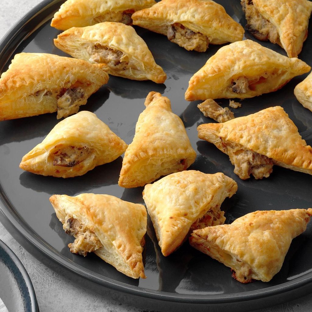 Mushroom Puff Pastry Hors d'Oeuvres