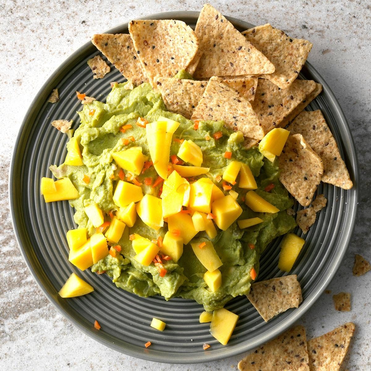 Mango And Habanero Guacamole Exps Tmbstk18 255171 Guacamole C10 29 1b 2