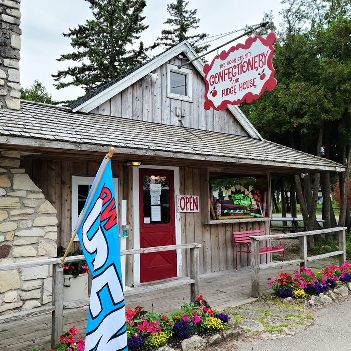 The Best Fudge Shop in Wisconsin - Door County Confectionery