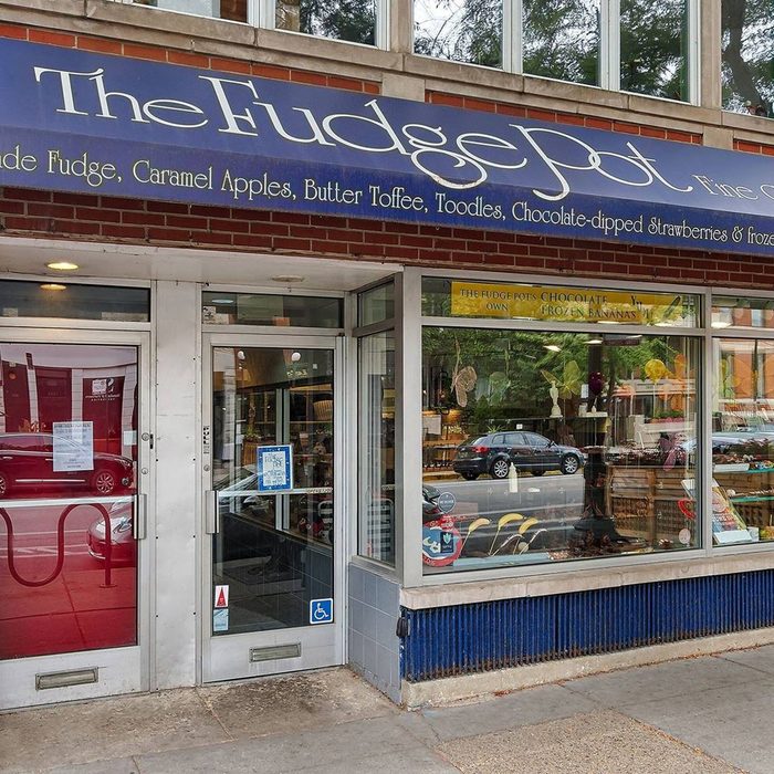 The Best Fudge Shop in Illinois - The Fudge Pot