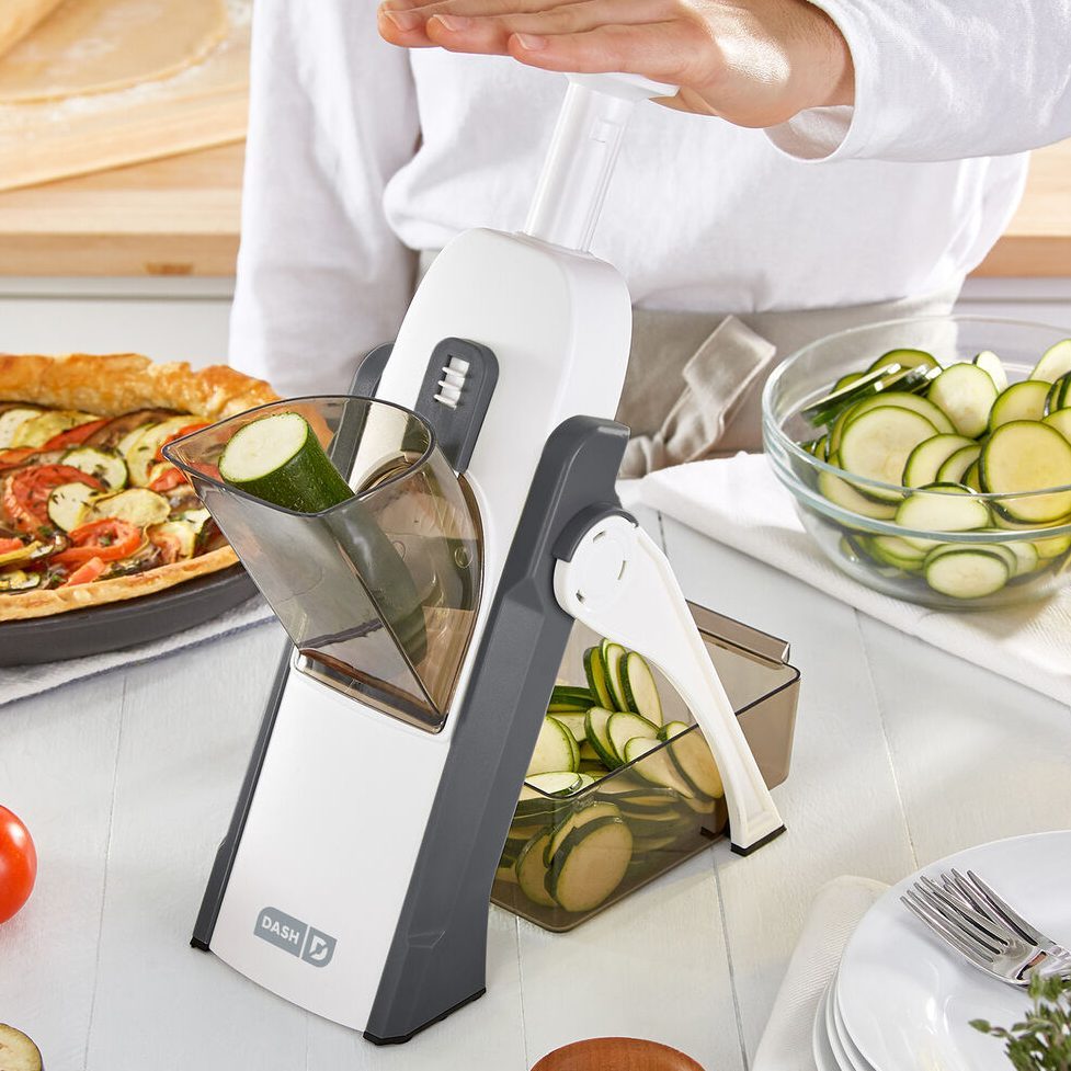 11 best cooking gifts for home chefs this year
