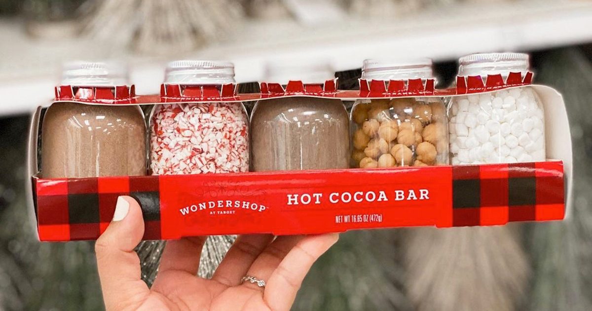 Hot Cocoa Bar Items and Ideas for the Cozy Season