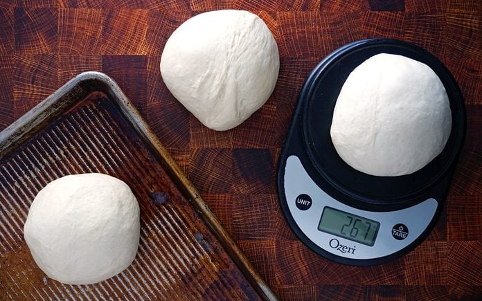 divide bread bowl dough into equal balls using a food scale copycat panera bread bowl