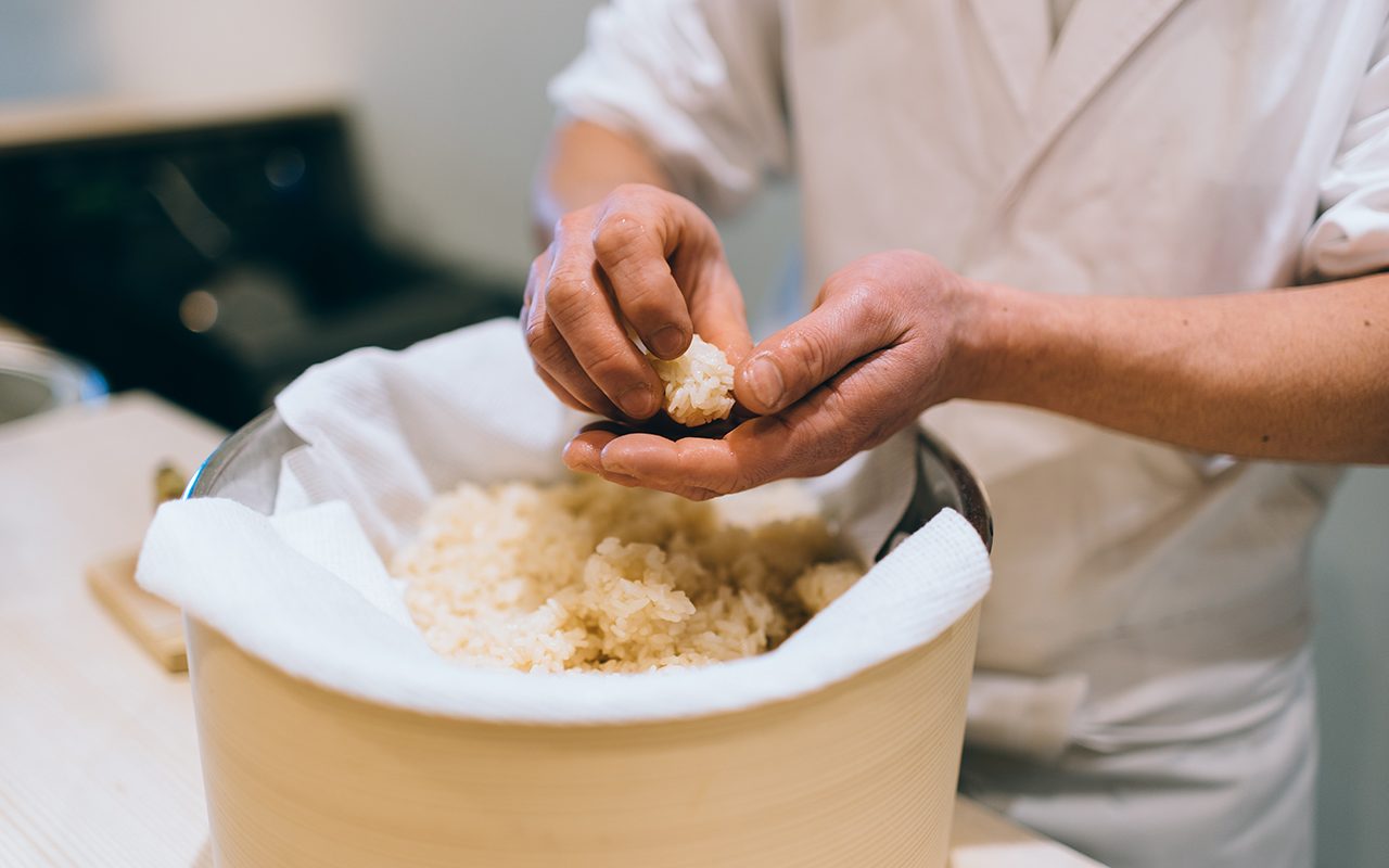 https://www.tasteofhome.com/wp-content/uploads/2021/02/sushi-chef-making-artisanal-nigiri-zushi-at-bar-639839968.jpg?fit=700%2C800