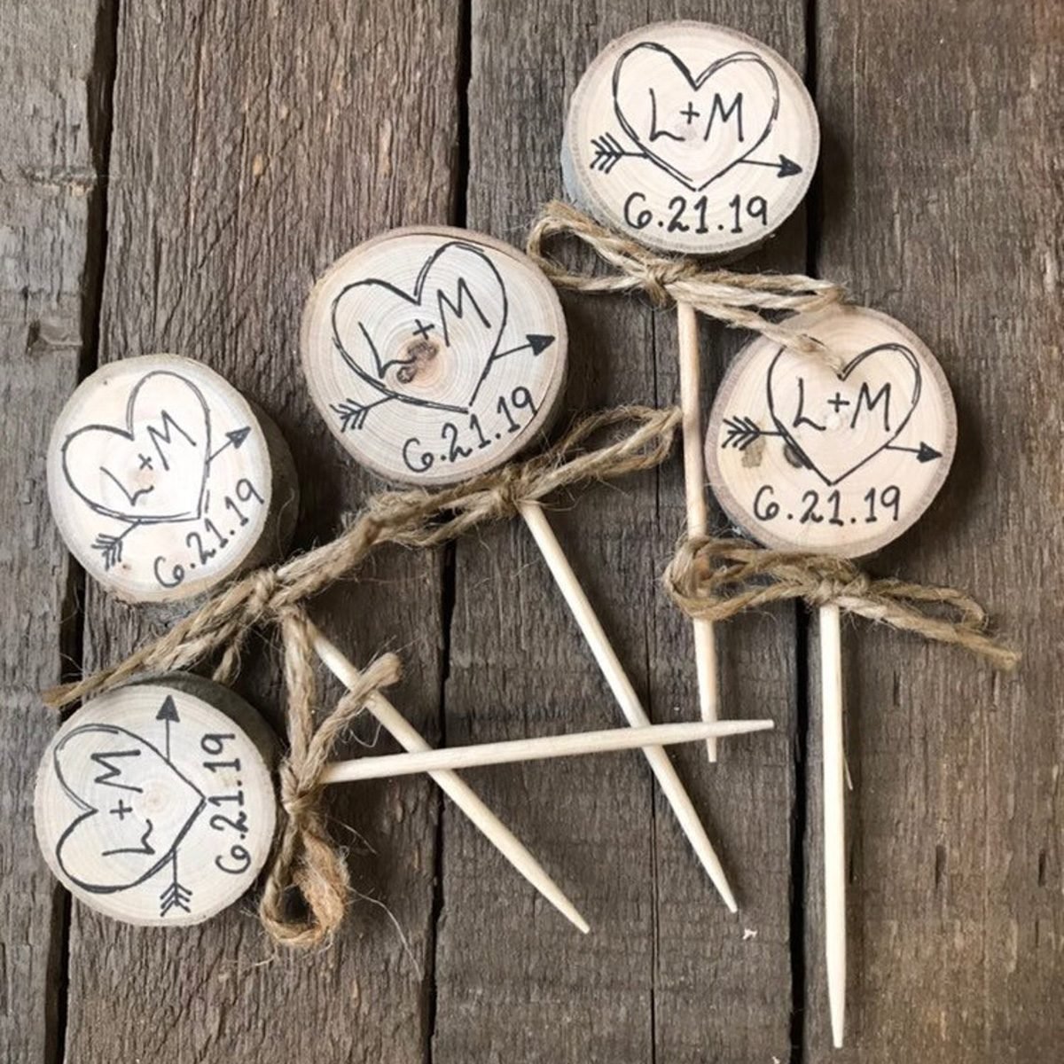 Twine Bows Cupcake Toppers Rustic Wedding Decor Custom Initials & Date / Heart Arrow / Engagement Rustic Bridal Shower Decor Party Picks