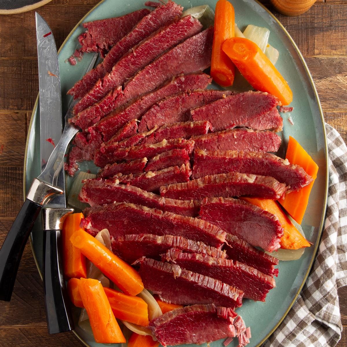 Braised Corned Beef Recipe: How to Make It
