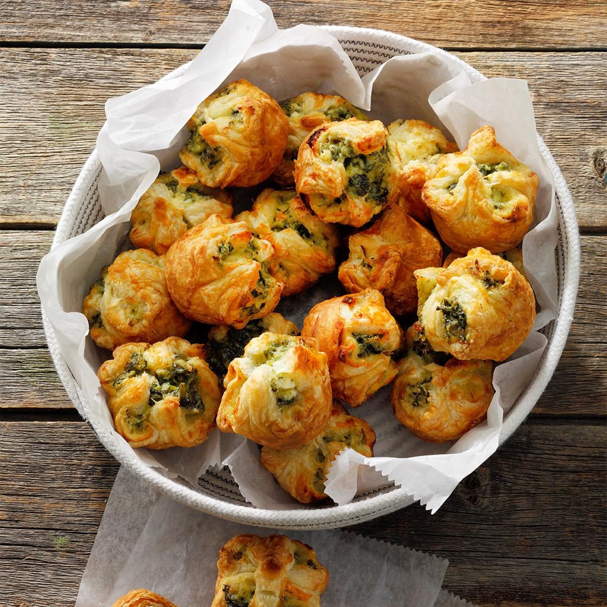 Spinach Puffs with Cream Cheese Bacon and Feta