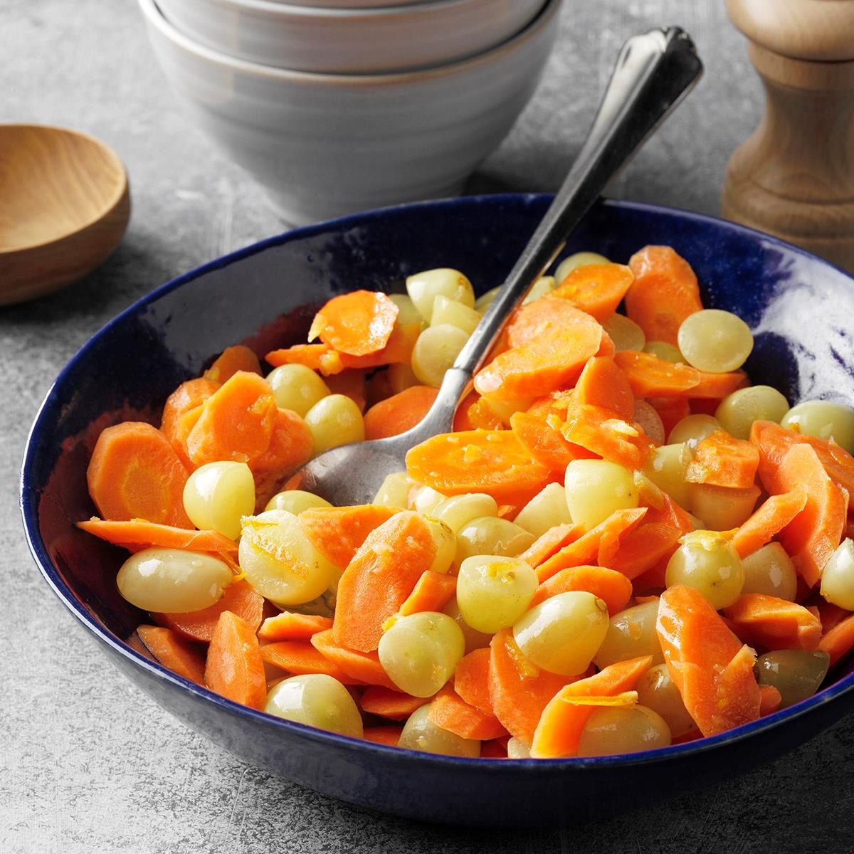 Glazed Carrots with Green Grapes