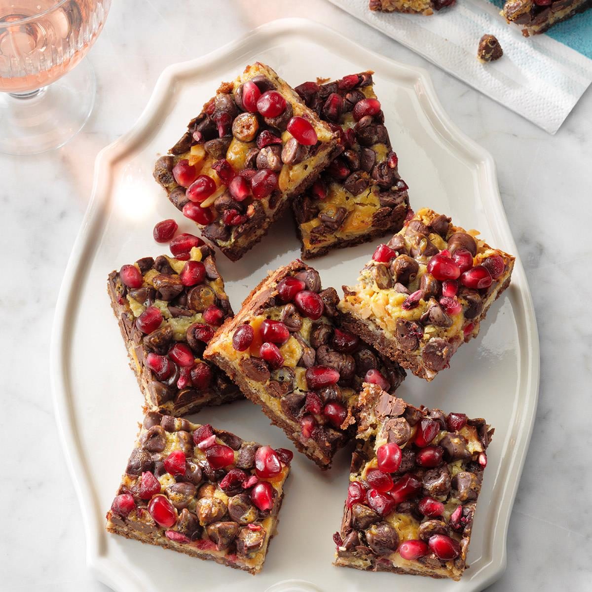 Pomegranate Magic Bars Exps Tohca21 191185 E03 18 4b