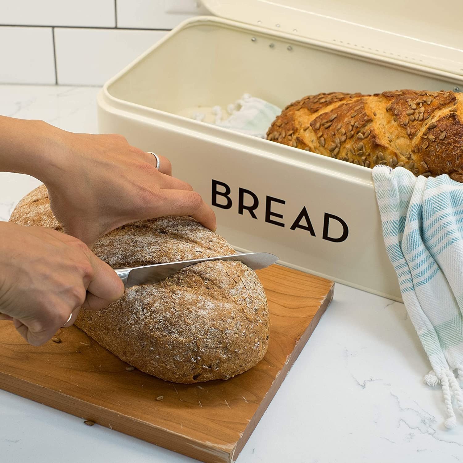 The Best Bread-Making Tools for Home Bakers in 2024