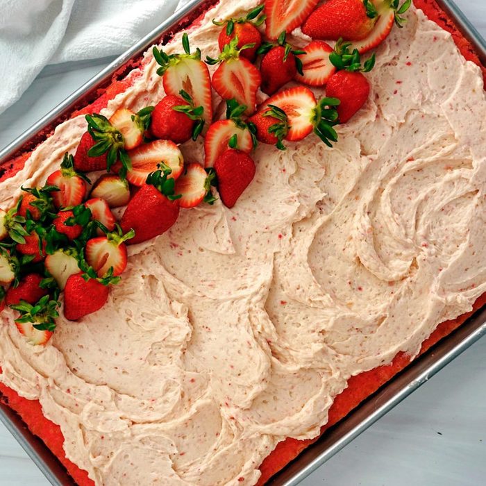 Strawberry Texas Sheet Cake 02012022 Toh 14 Adedit Sq