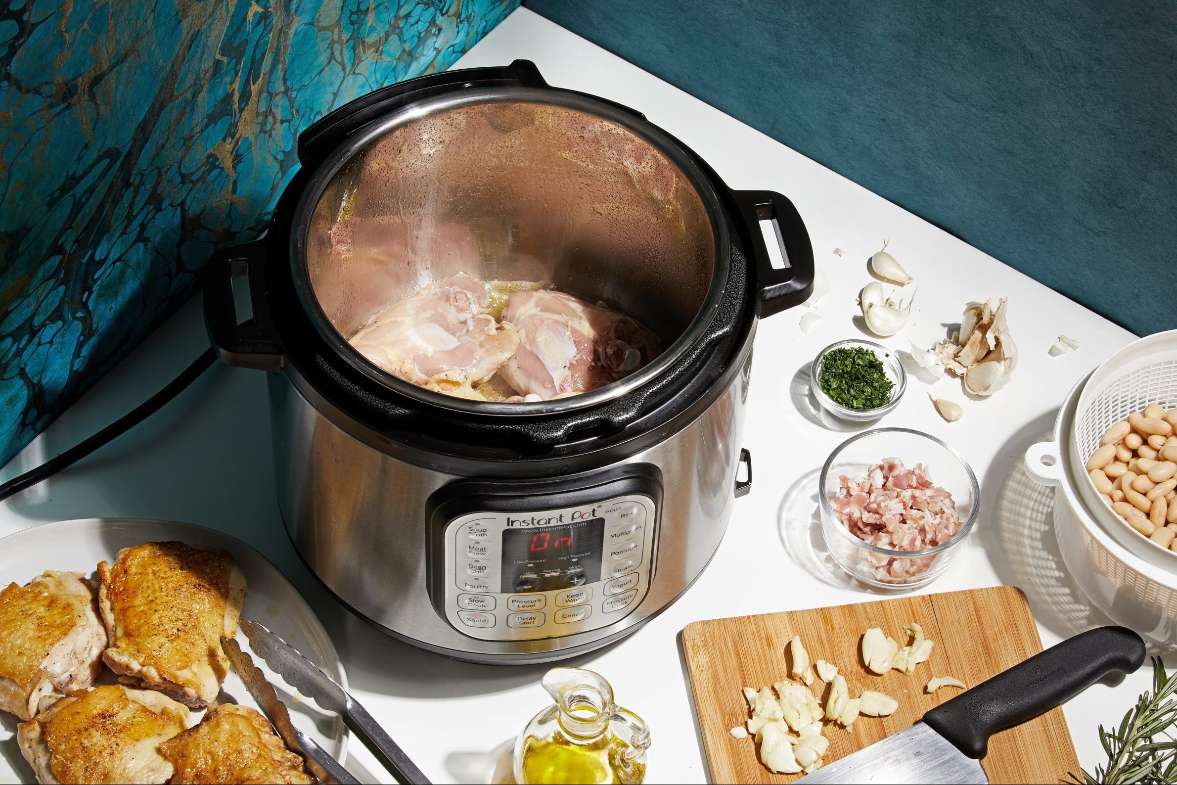 Explore Slow Cookers to Make Meals Work on Your Time