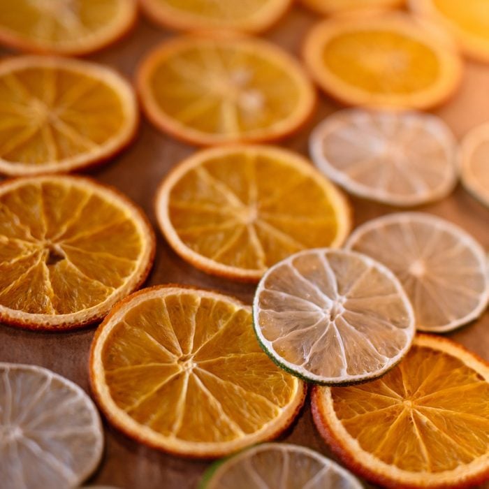 orange slices, the fruits are laid out on the table, background of oranges,