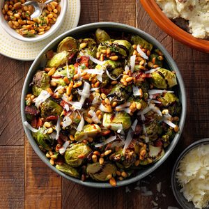 Roasted Balsamic Brussels Sprouts with Bacon