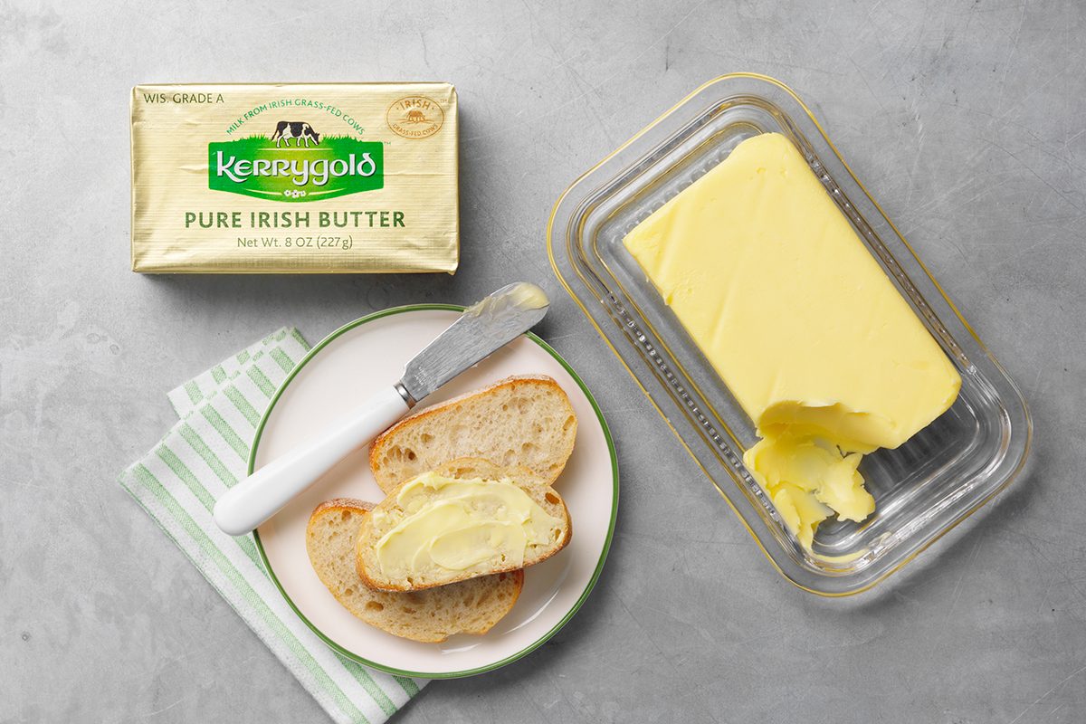  Kerrygold Pure Irish Butter, Salted, 32 oz (Four, 8 oz Bars) :  Grocery & Gourmet Food