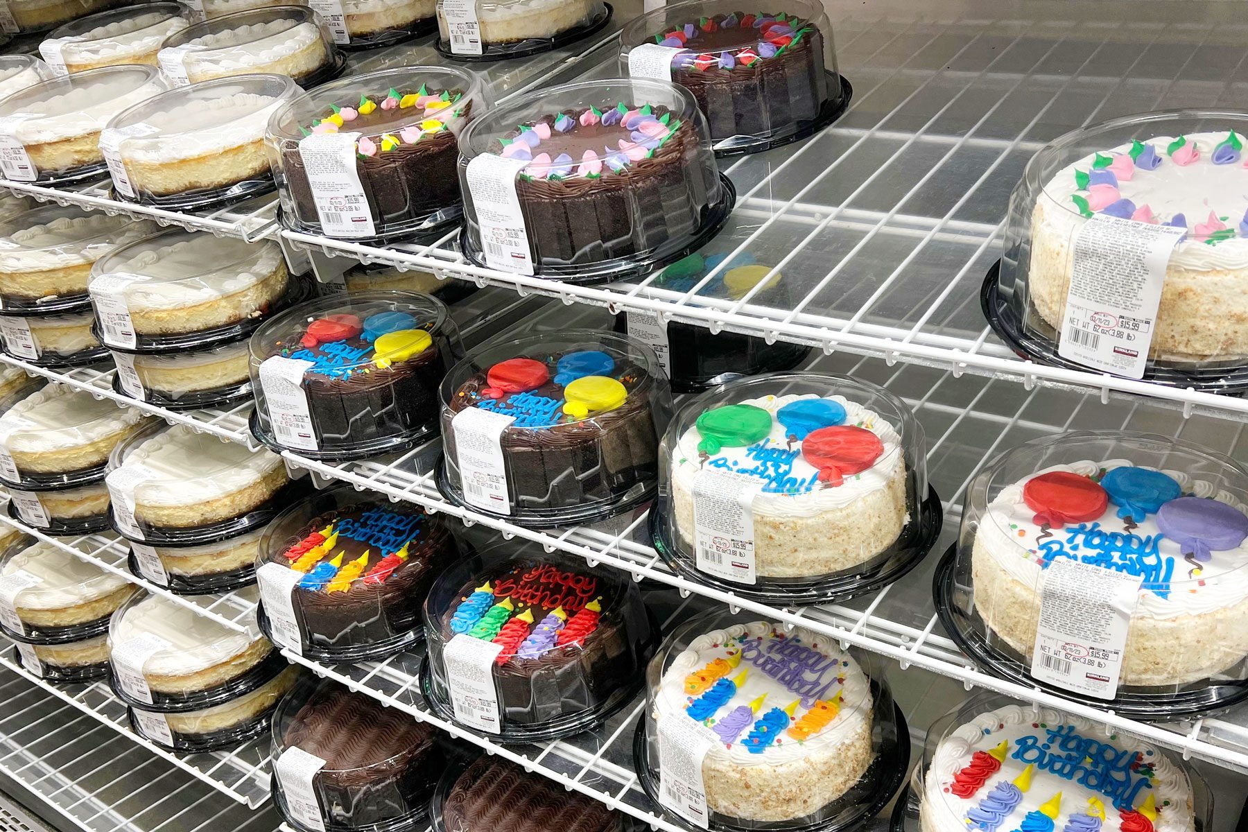 10 Things You Need to Know About Costco Cakes