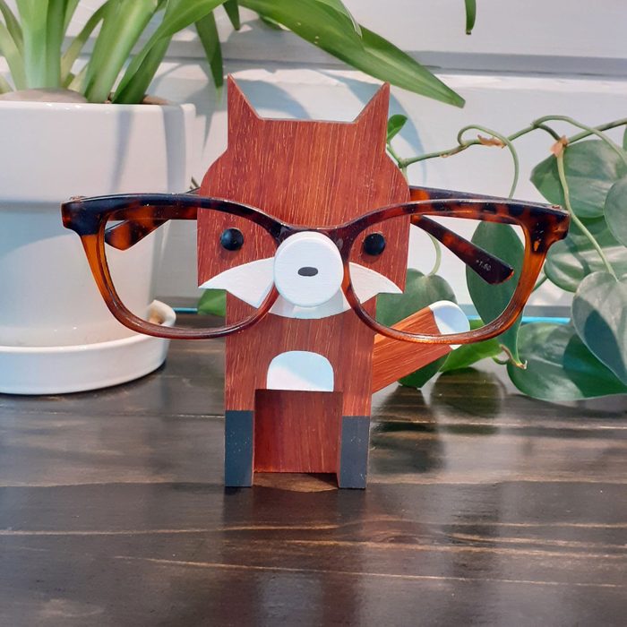 Fox Eyeglass Stand 