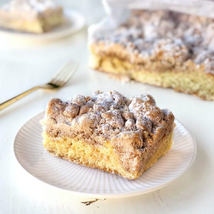 Legendary Heavy Crumb Cake 2 Pack Ecomm Via Goldbelly.com