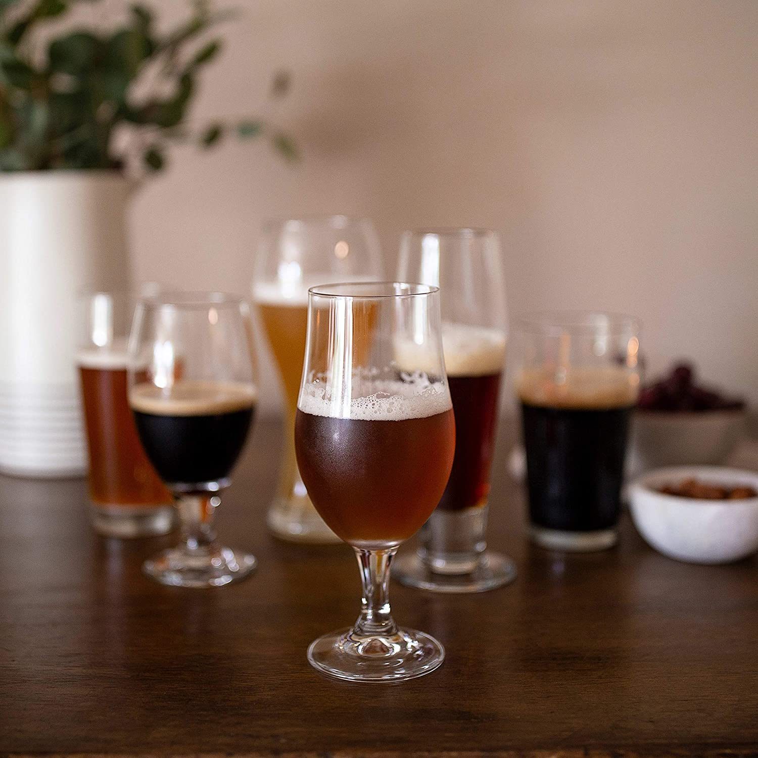 https://www.tasteofhome.com/wp-content/uploads/2021/10/libbey-craft-brews-assorted-beer-glasses-ecomm-via-amazon.com_.jpg