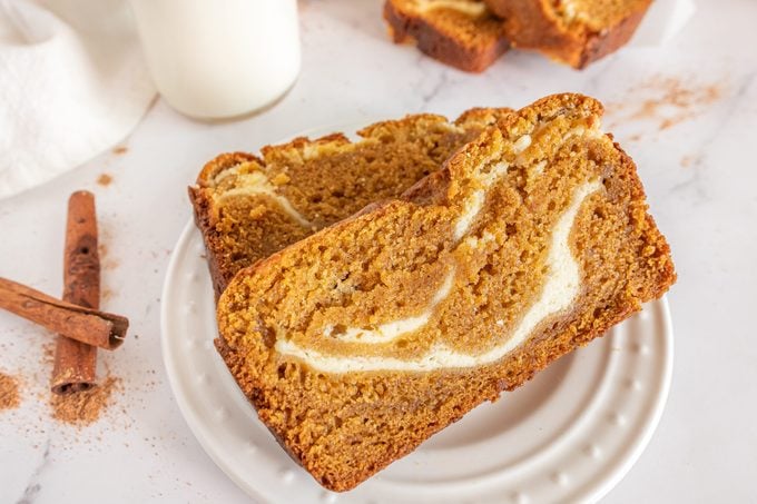 finished pumpkin bread