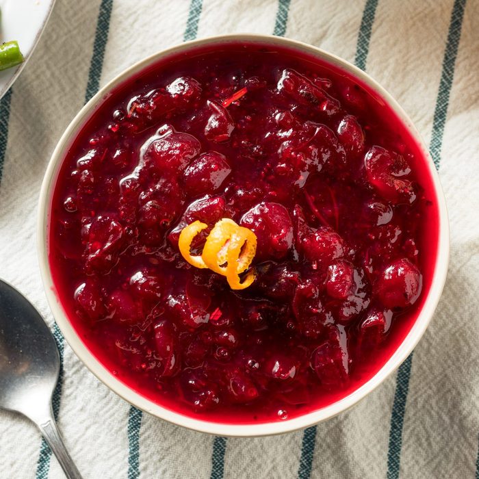 Homemade Thanksgiving Cranberry Sauce