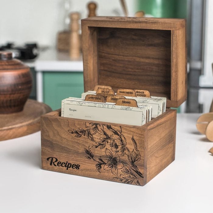 Wood Recipe Box Ecomm Via Woodcardgifts Etsy.com