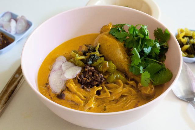 Khao Soi In Bowl To Serve