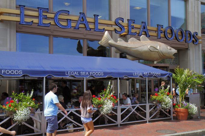 Legal Sea Foods open on Christmas