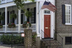 This Is Why Some Southern Houses Have a Porch Door, or “Hospitality Door”
